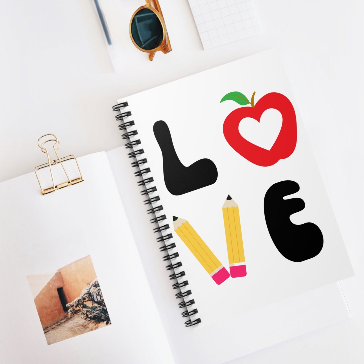 Teacher L O V E Notebook - Amor Amra