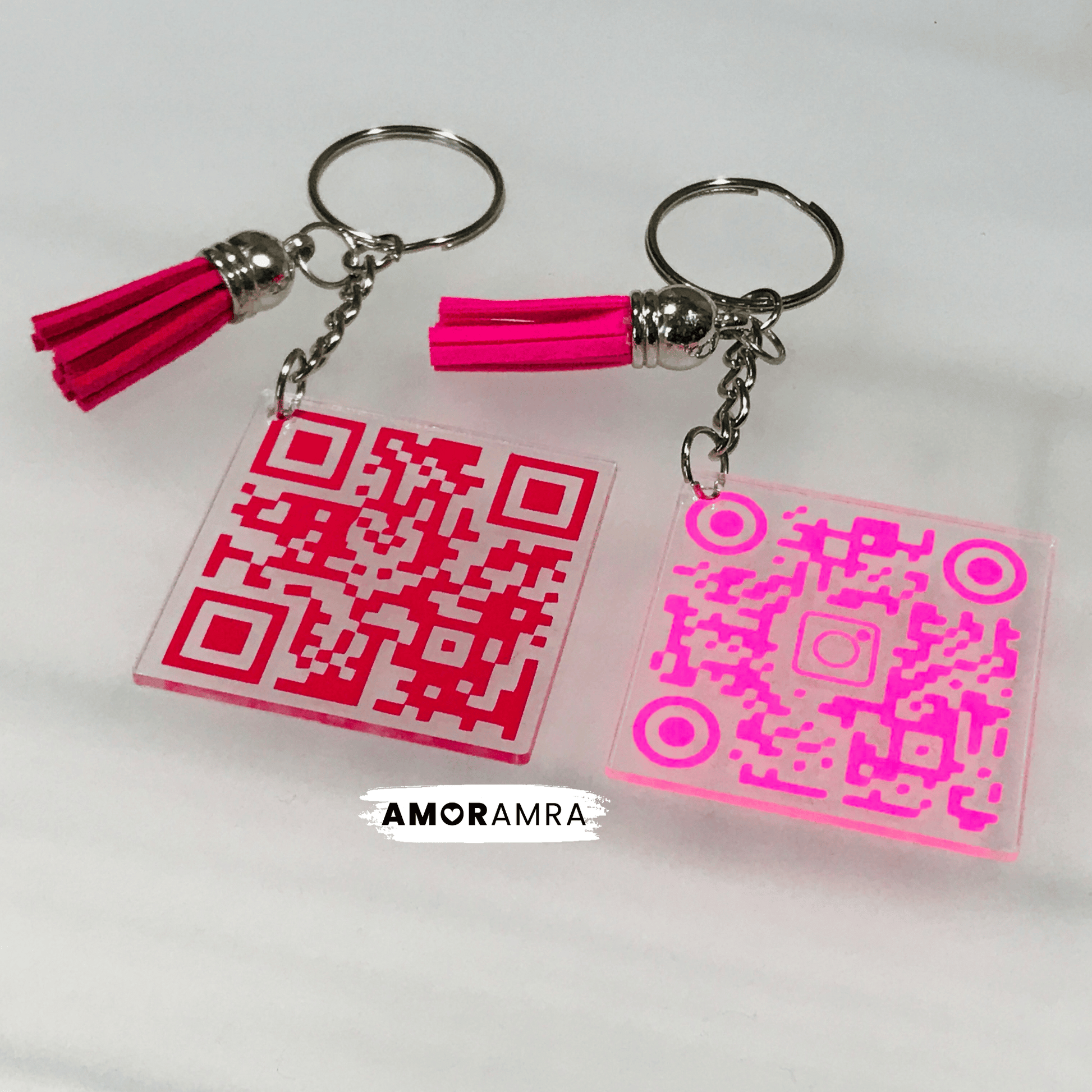 QR Code Keychain | Scannable Keychain - Amor Amra