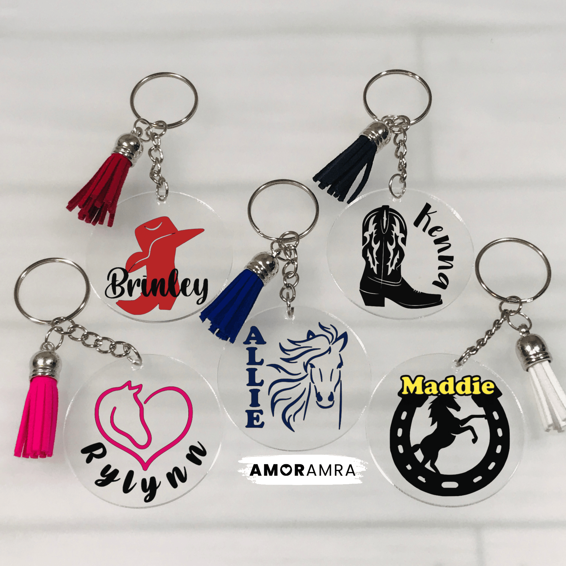 Personalized Horse Keychain | Horseshoe Keychain - Amor Amra