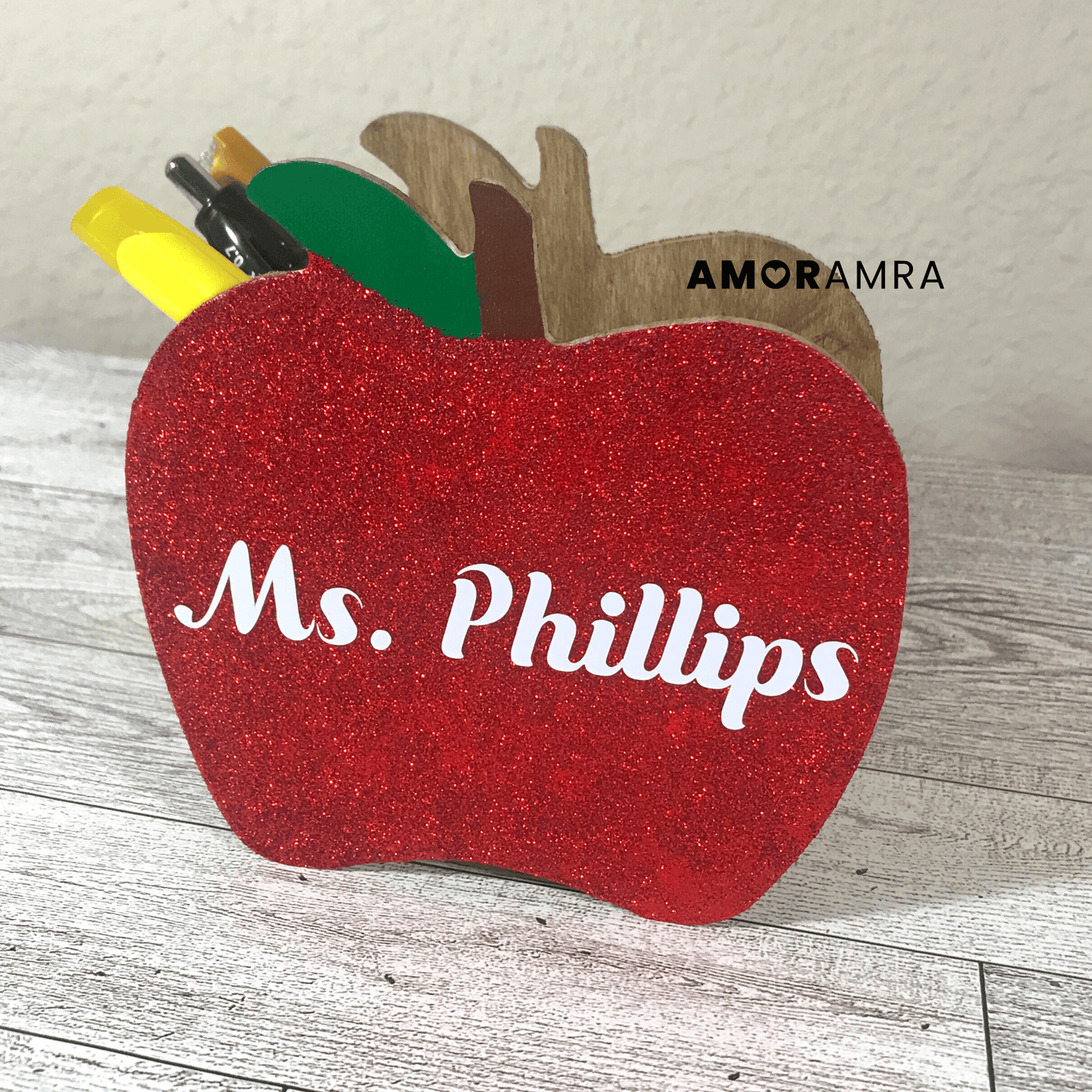 Personalized Apple Name Pen Holder - Amor Amra